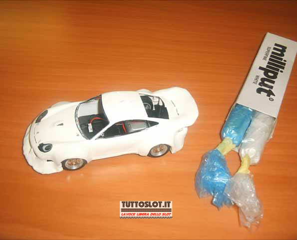 eliminazione parti in plastica